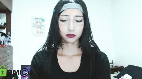 Snapshot of tara_tetsu chatting on February 3, 4:52 pm xemy Please help me to reach 1000 thumbs up online show from February 3, 4:52 pm