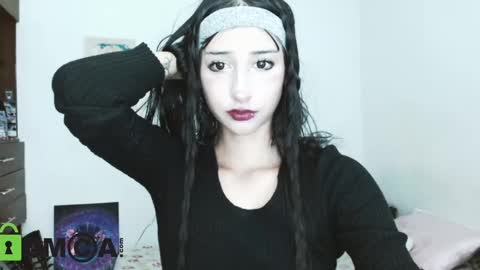 Snapshot of tara_tetsu chatting on February 4, 7:07 am xemy Please help me to reach 1000 thumbs up online show from February 4, 7:07 am