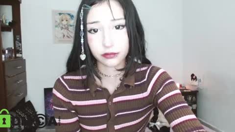 Snapshot of tara_tetsu chatting on February 11, 3:50 am xemy Please help me to reach 1000 thumbs up online show from February 11, 3:50 am