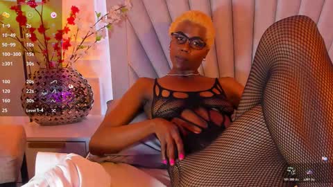 taramasud_ online show from March 6, 5:48 am