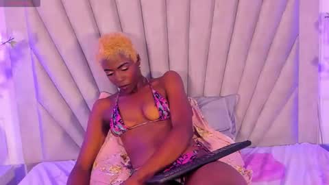 taramasud_ online show from March 12, 5:24 am