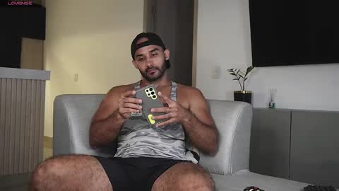 Tarek online show from October 22, 9:03 pm