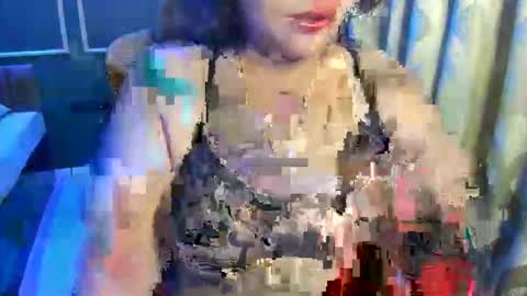 Snapshot of tarivishu23 chatting on May 8, 3:01 am tarivishu23 online show from May 8, 3:01 am