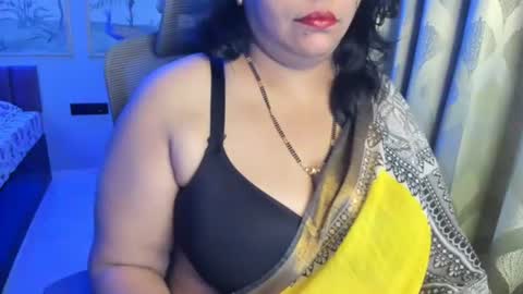 Snapshot of tarivishu23 chatting on June 15, 1:52 am tarivishu23 online show from June 15, 1:52 am