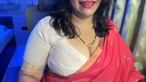 Snapshot of tarivishu23 chatting on June 18, 1:17 am tarivishu23 online show from June 18, 1:17 am