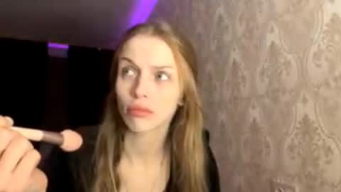 Jane online show from December 20, 4:25 pm