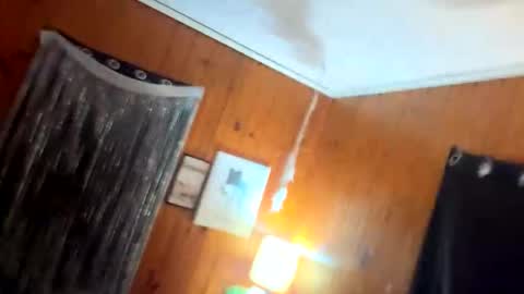 tarzansheadqueen online show from April 3, 1:03 am