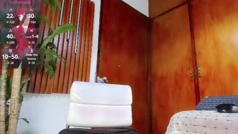 Snapshot of tasha_gatti chatting on June 14, 10:06 am instagram Gattitasha online show from June 14, 10:06 am