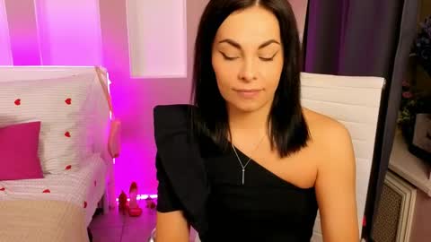 Snapshot of tashahoney chatting on June 8, 9:04 pm Tasha online show from June 8, 9:04 pm
