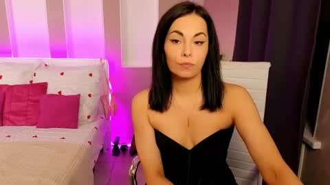 Snapshot of tashahoney chatting on June 11, 9:02 pm Tasha online show from June 11, 9:02 pm