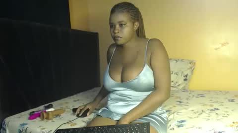 tasha online show from April 25, 5:32 pm