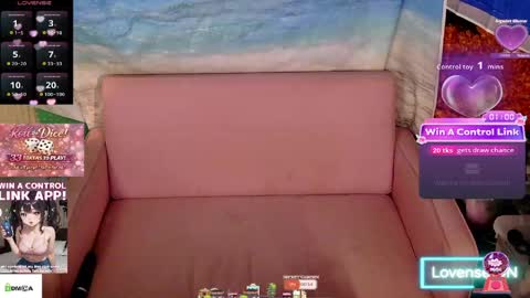 Snapshot of tashakai chatting on June 6, 1:21 am TashaKai online show from June 6, 1:21 am