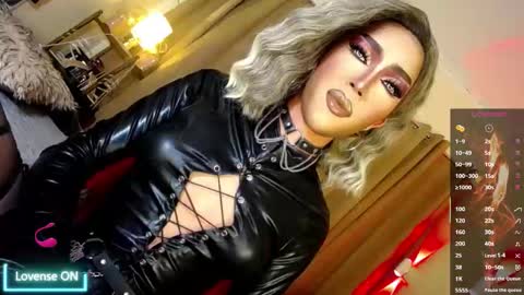 tasteaddict_ online show from November 8, 6:35 am