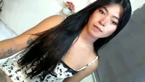 Snapshot of tasteofinnocent69 chatting on September 12, 5:40 am   online show from September 12, 5:40 am