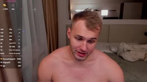 Snapshot of tasty_justin chatting on December 21, 11:13 pm My shows 2100500 UTC3 online show from December 21, 11:13 pm