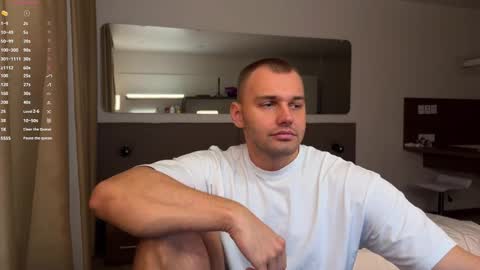 Snapshot of tasty_justin chatting on September 9, 10:20 pm My shows 2100500 UTC3 online show from September 9, 10:20 pm