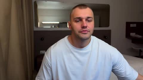 Snapshot of tasty_justin chatting on September 26, 5:06 pm My shows 2100500 UTC3 online show from September 26, 5:06 pm