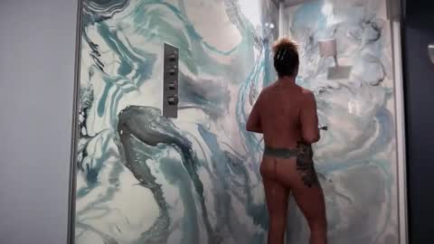 Snapshot of tastycupcake69 chatting on November 21, 3:11 pm veronicabrian online show from November 21, 3:11 pm