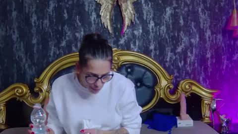 Snapshot of tastypatricia chatting on January 18, 2:23 pm TastyPatricia online show from January 18, 2:23 pm