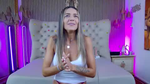 Snapshot of tastypatricia chatting on September 26, 10:30 am TastyPatricia online show from September 26, 10:30 am