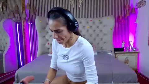 Snapshot of tastypatricia chatting on October 21, 11:44 am TastyPatricia online show from October 21, 11:44 am