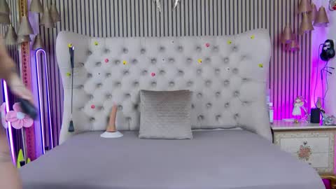 Snapshot of tastypatricia chatting on May 8, 2:33 pm TastyPatricia online show from May 8, 2:33 pm