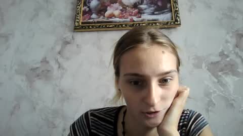 Snapshot of tasya_flower chatting on July 24, 7:39 am tasya flower online show from July 24, 7:39 am