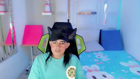 Snapshot of tatannn_ chatting on September 17, 8:10 pm T A T A N online show from September 17, 8:10 pm