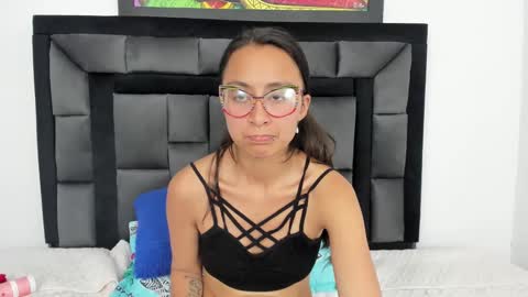 Tati online show from January 24, 9:15 pm