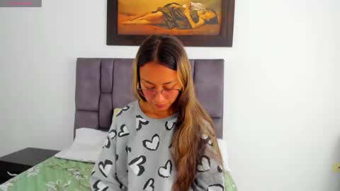 Tati online show from June 6, 2:33 pm
