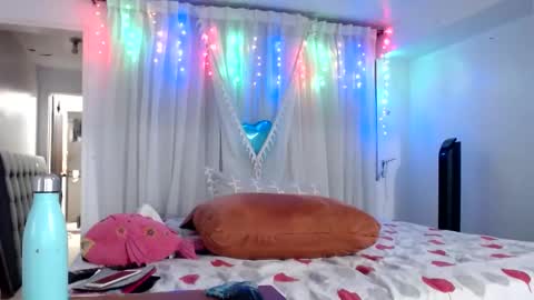 Snapshot of tatianagiraldo12 chatting on February 22, 2:50 am tatiana giraldo online show from February 22, 2:50 am