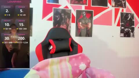 Snapshot of tatianaonnel_ chatting on July 6, 7:16 pm tatiana onnel online show from July 6, 7:16 pm