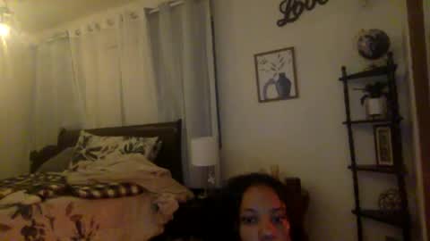 Snapshot of tatiannatease chatting on January 14, 12:35 pm Tatianna Marie online show from January 14, 12:35 pm