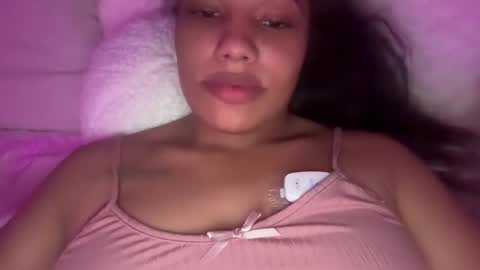 Snapshot of tatiannatease chatting on February 19, 12:35 am Tatianna Marie online show from February 19, 12:35 am