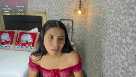 Snapshot of tatigold2 chatting on December 10, 3:55 pm T A T I online show from December 10, 3:55 pm