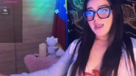 Snapshot of tatissdeliciuss chatting on July 6, 2:52 am Tatiss online show from July 6, 2:52 am