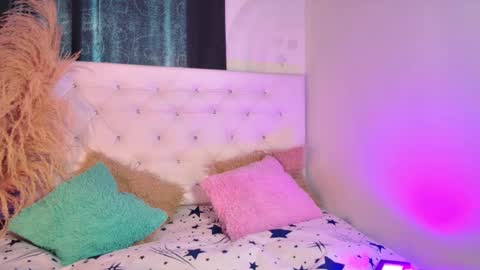 tatix online show from May 22, 6:46 pm