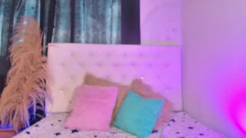 Snapshot of tatixxxvega chatting on July 29, 7:01 pm tatix online show from July 29, 7:01 pm
