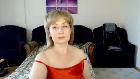Snapshot of tattease chatting on July 13, 12:30 pm Tattease online show from July 13, 12:30 pm