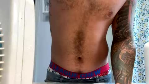 tatteddudejake1017 online show from August 2, 2:26 pm