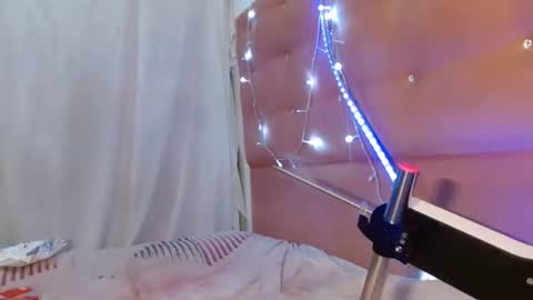 Snapshot of tattiandbugle chatting on March 8, 8:35 pm Katty badbitch online show from March 8, 8:35 pm