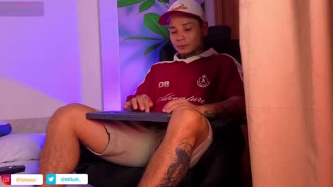 tattokoi online show from November 18, 12:49 am