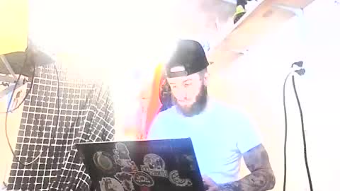 tattoo3333 online show from December 21, 2:46 pm