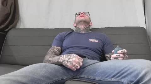 tattooedteaseme online show from May 26, 7:32 pm
