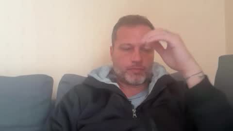 Snapshot of tattoomanforgirls chatting on October 11, 11:42 am tattoomanforgirls online show from October 11, 11:42 am