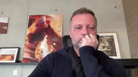 Snapshot of tattoomanforgirls chatting on December 18, 2:12 pm tattoomanforgirls online show from December 18, 2:12 pm