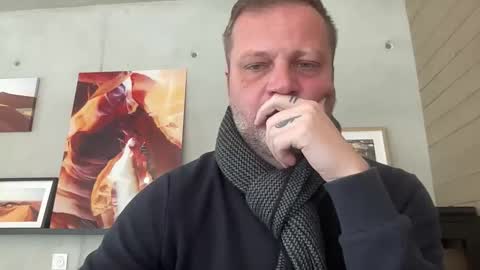 Snapshot of tattoomanforgirls chatting on January 8, 9:22 am tattoomanforgirls online show from January 8, 9:22 am