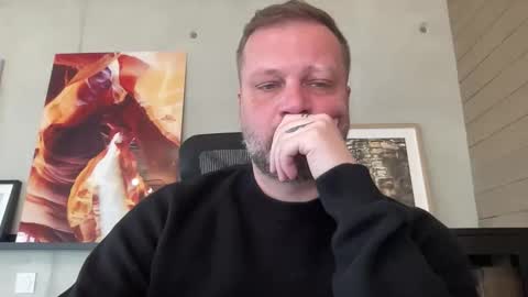 Snapshot of tattoomanforgirls chatting on January 19, 10:41 am tattoomanforgirls online show from January 19, 10:41 am