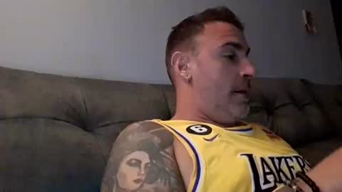 tatuadovalencia online show from October 6, 7:22 pm