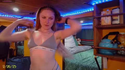 Snapshot of tatum__kahlo chatting on February 26, 11:59 pm TATUM ALL MY LINKS online show from February 26, 11:59 pm